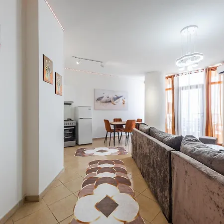 Soleil 2 Bedrom Lägenhet *